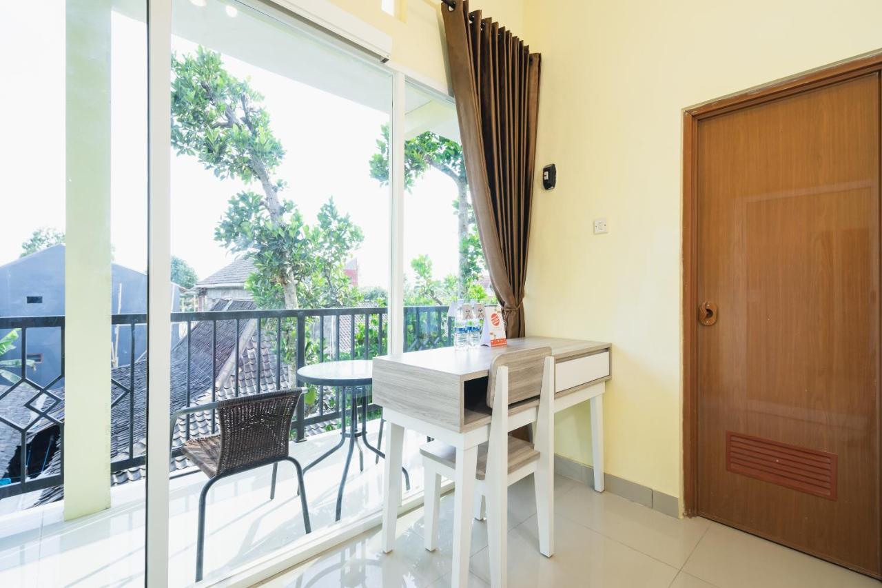 Oyo 1855 Elise Exclusive Residence Balong  Esterno foto