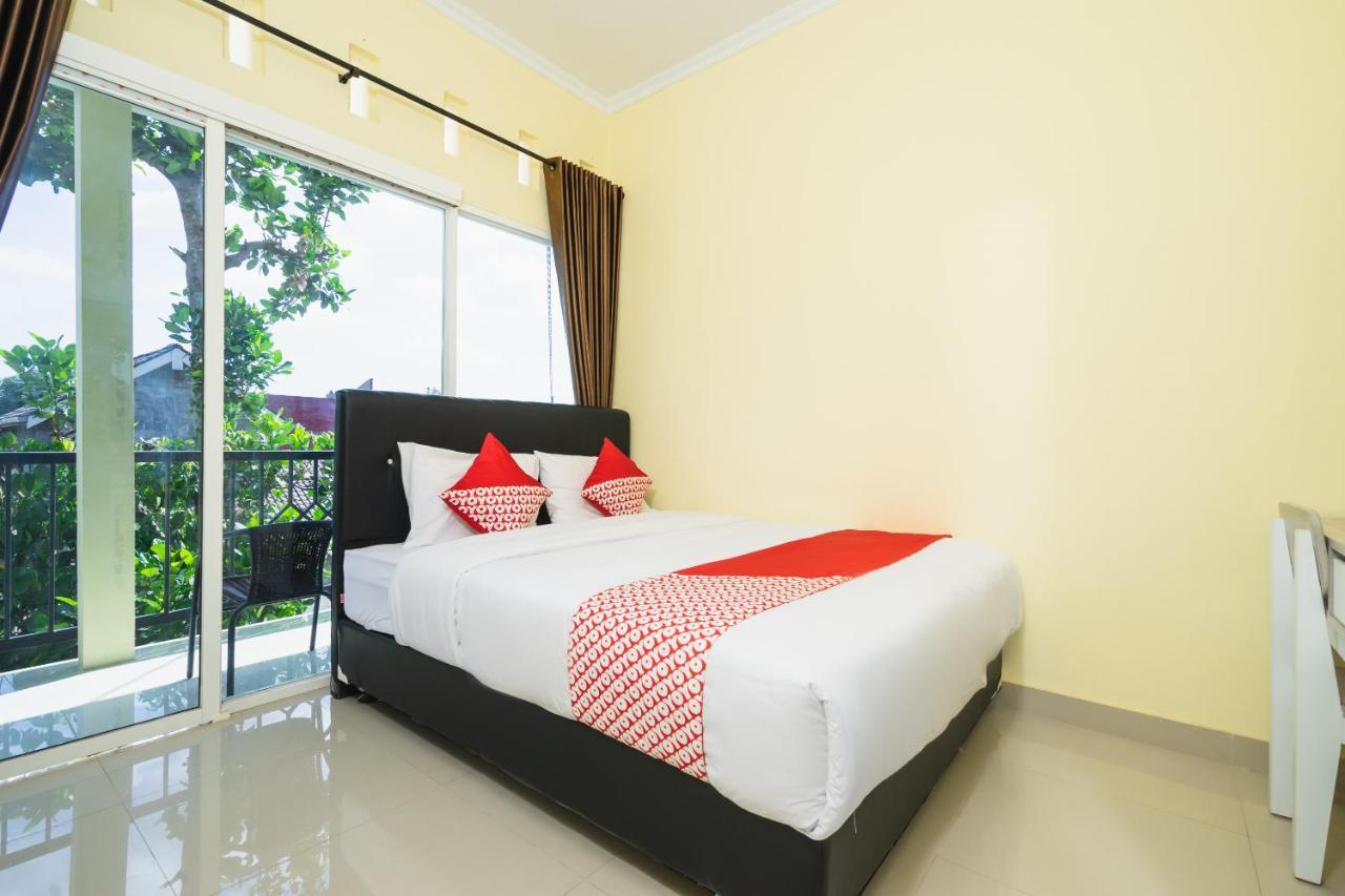 Oyo 1855 Elise Exclusive Residence Balong  Esterno foto